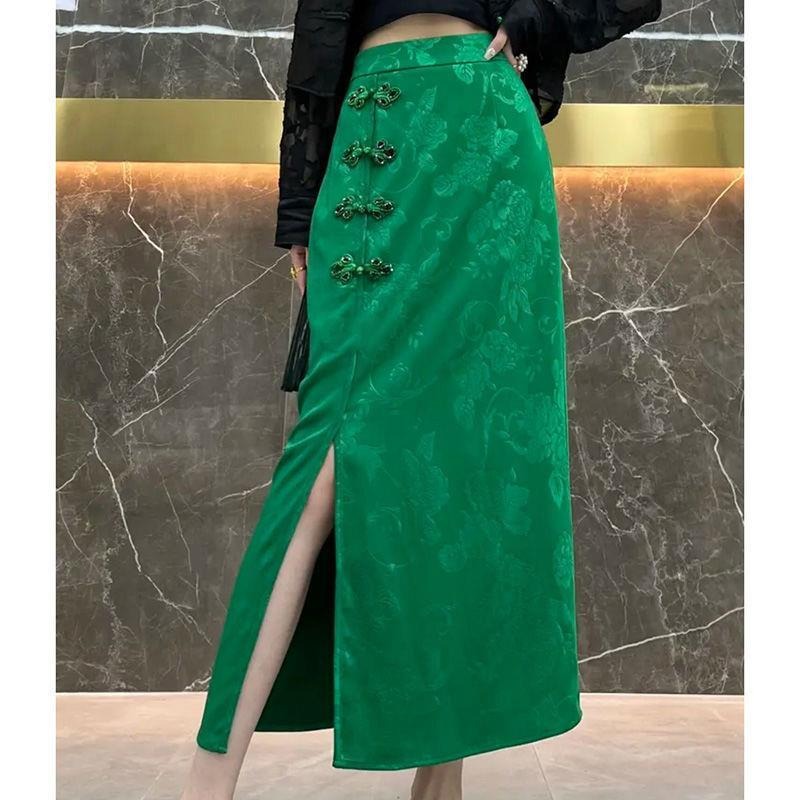 Joso 2024 New High end Women's Hip Wrap Half Skirt Fashion Plate Buckle Inlaid Diamond Style Split Short Skirt Mid Waist Daily Youth Fit Half Skirt